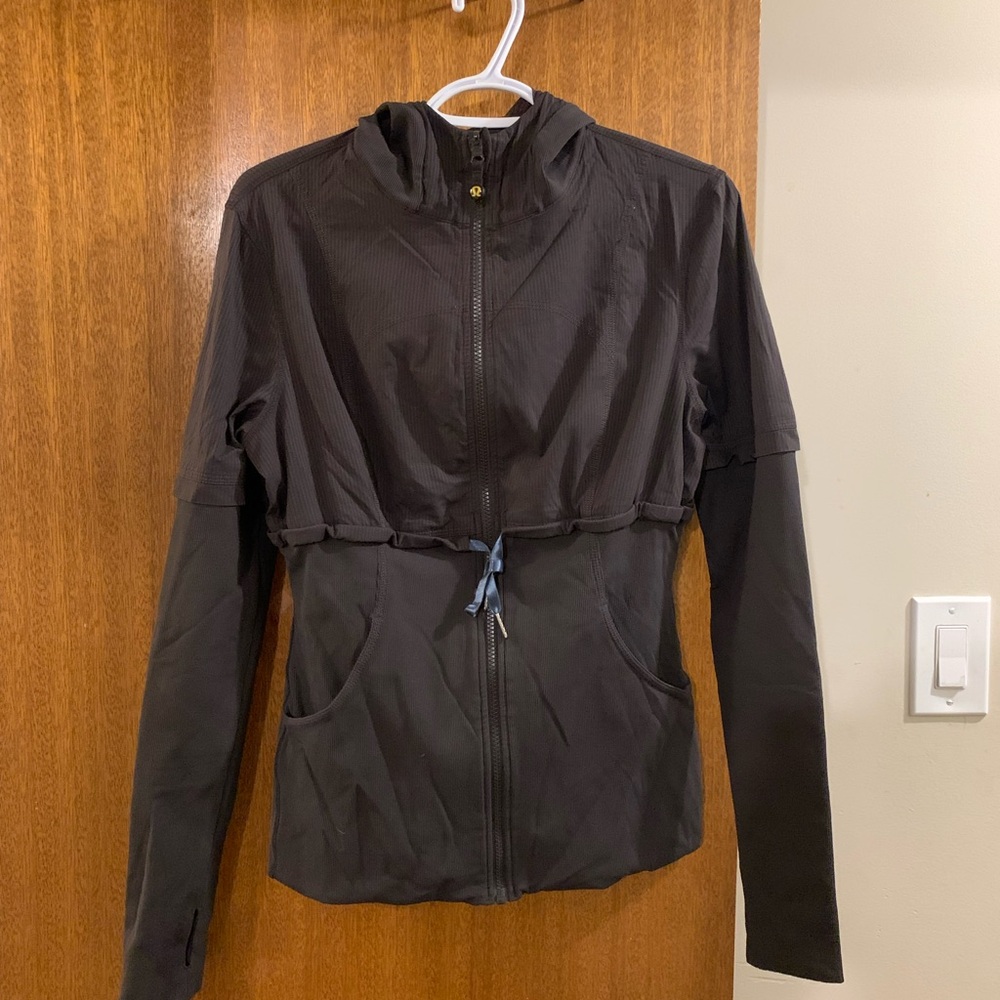 Lululemon Women's Black shirt Jacket